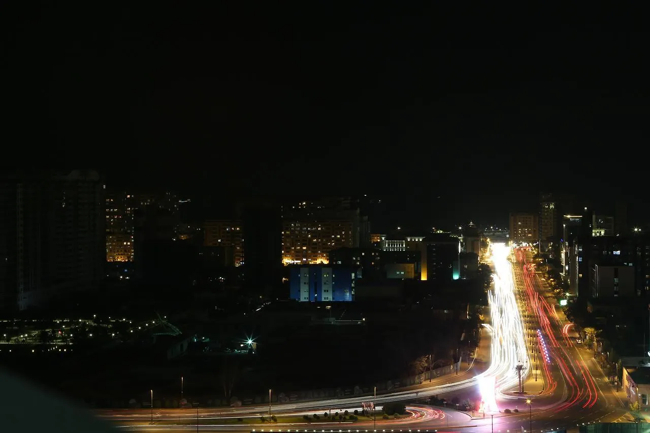 Messenat Plaza Apartamento Baku
